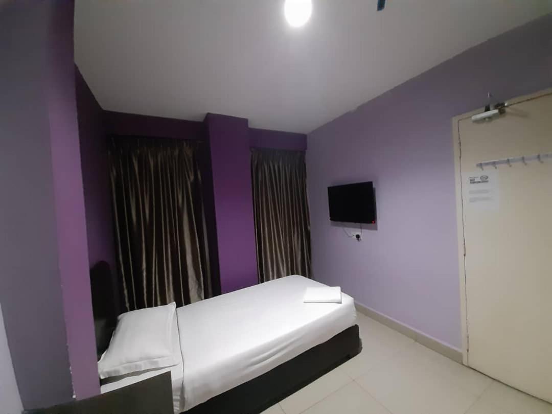 Hotel Zamburger Kota Damansara Eksteriør bilde