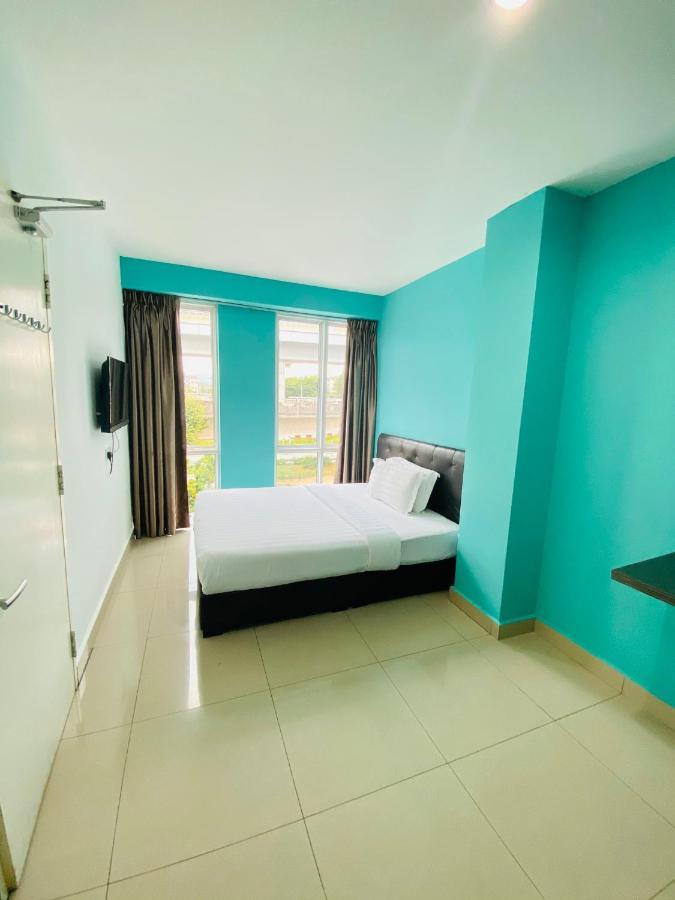 Hotel Zamburger Kota Damansara Eksteriør bilde